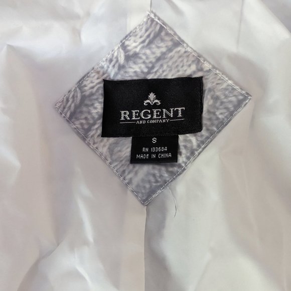 Gray Winter Coat for Women Size Small (Regent and Company) - Picture 7 of 10